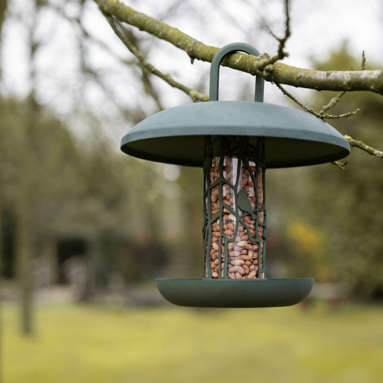 Nusssäule mit Schale - recycelt